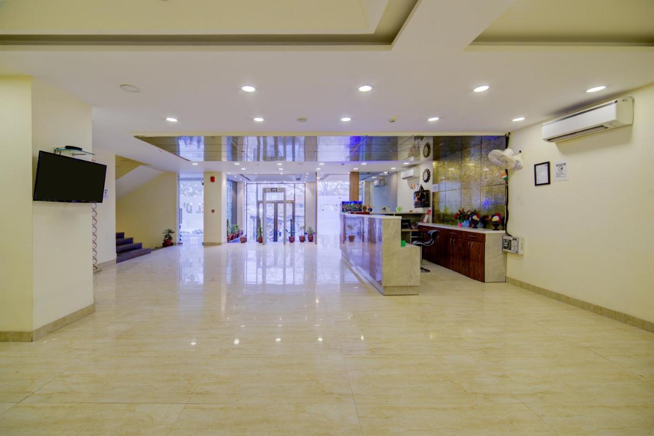 Hotel D'Capitol - Delhi Airport New Delhi Eksteriør bilde