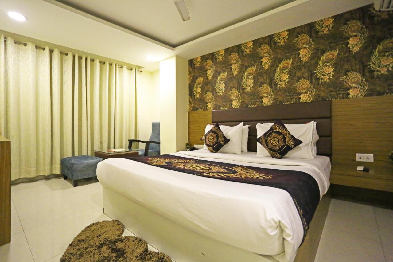 Hotel D'Capitol - Delhi Airport New Delhi Eksteriør bilde