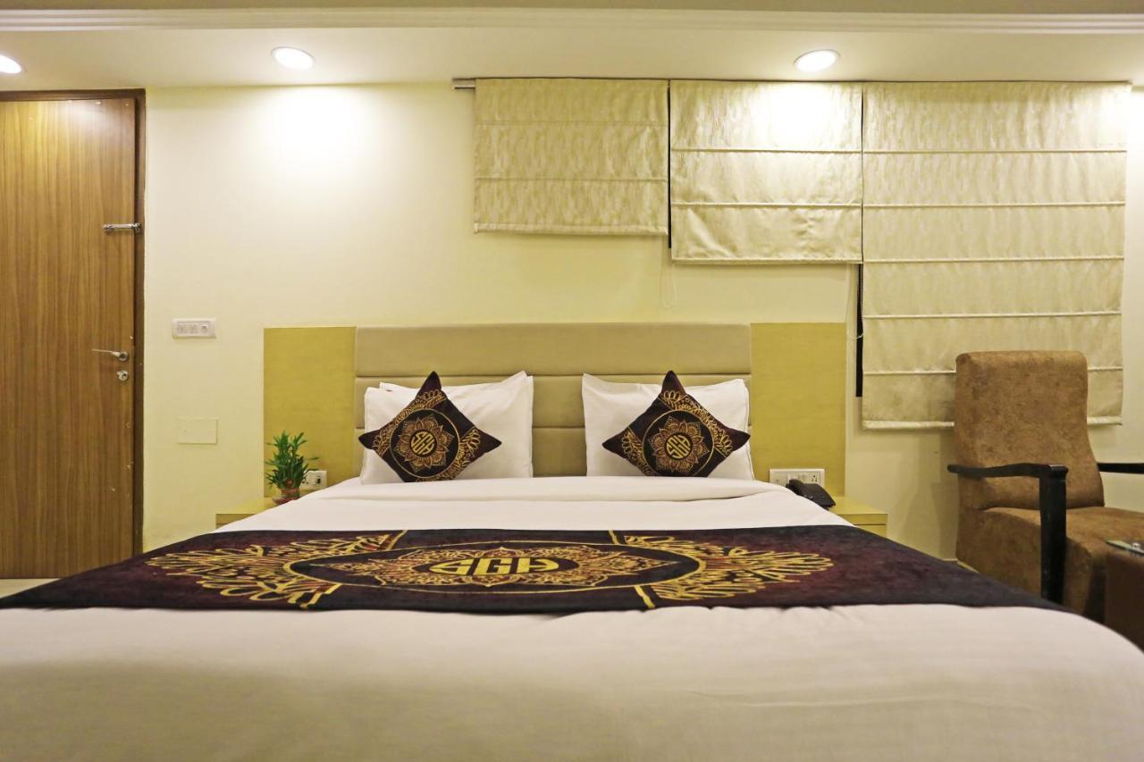 Hotel D'Capitol - Delhi Airport New Delhi Eksteriør bilde