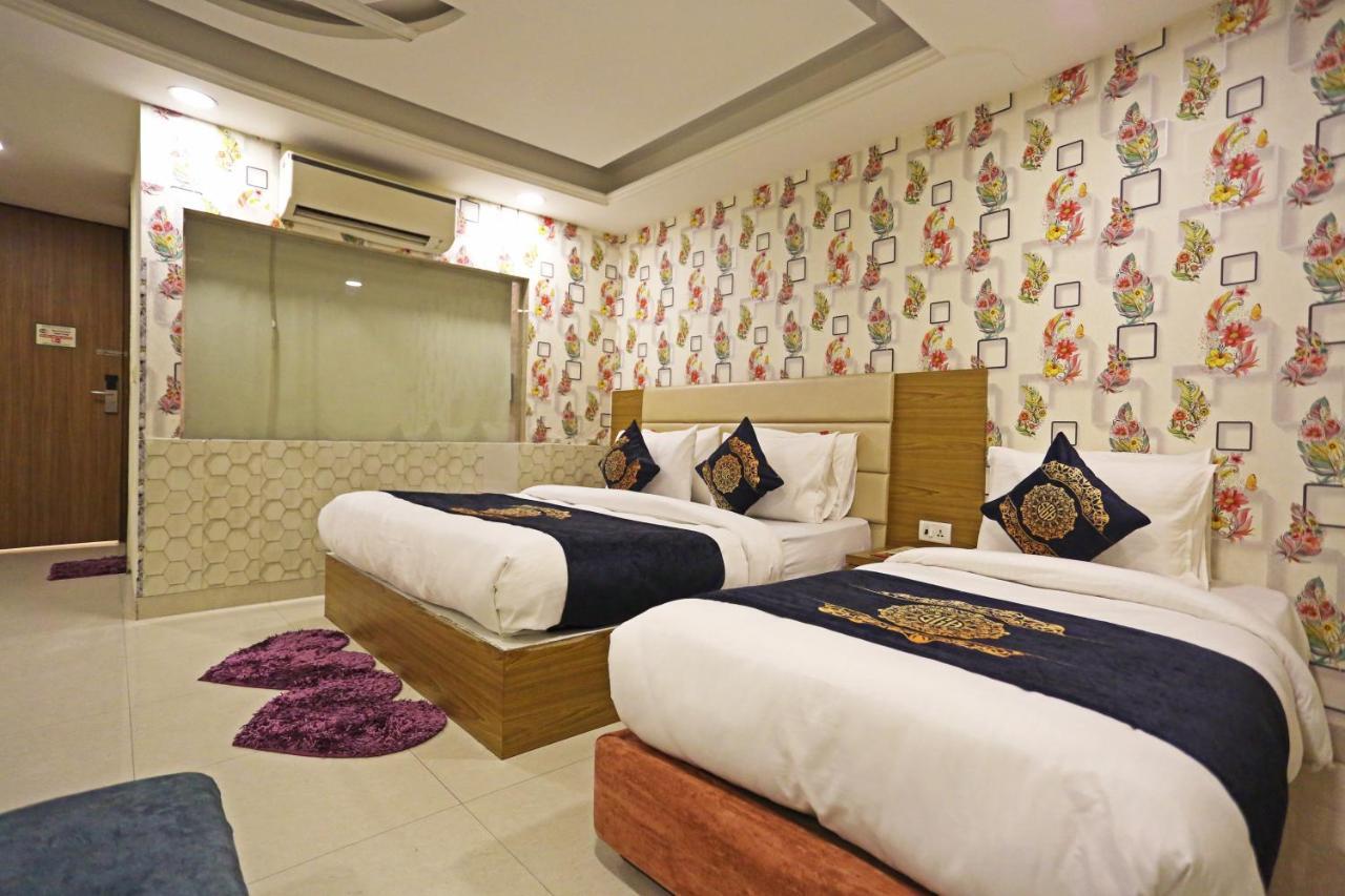 Hotel D'Capitol - Delhi Airport New Delhi Eksteriør bilde